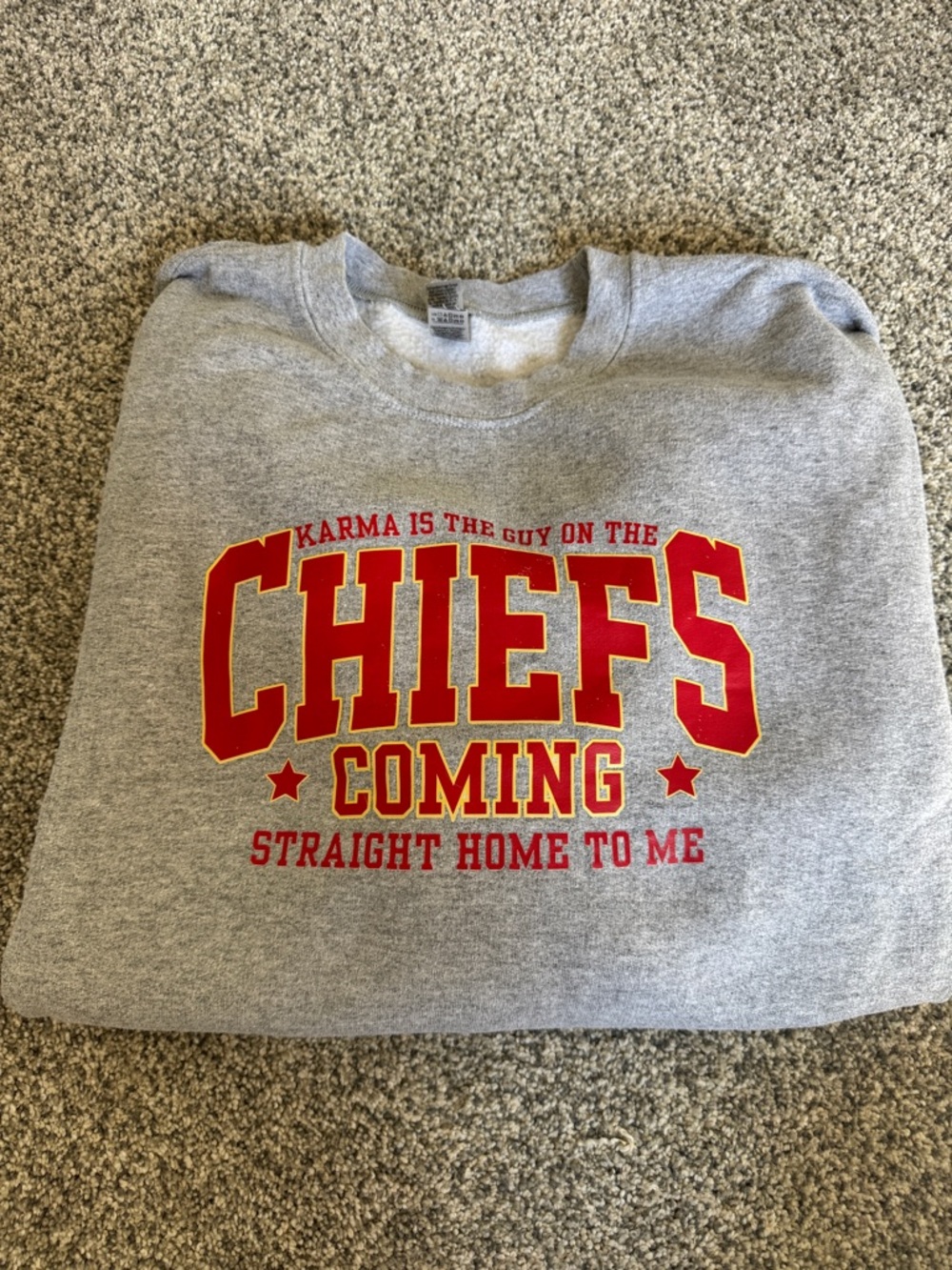 Karma - Taylor Swift - Chiefs Sweatshirt